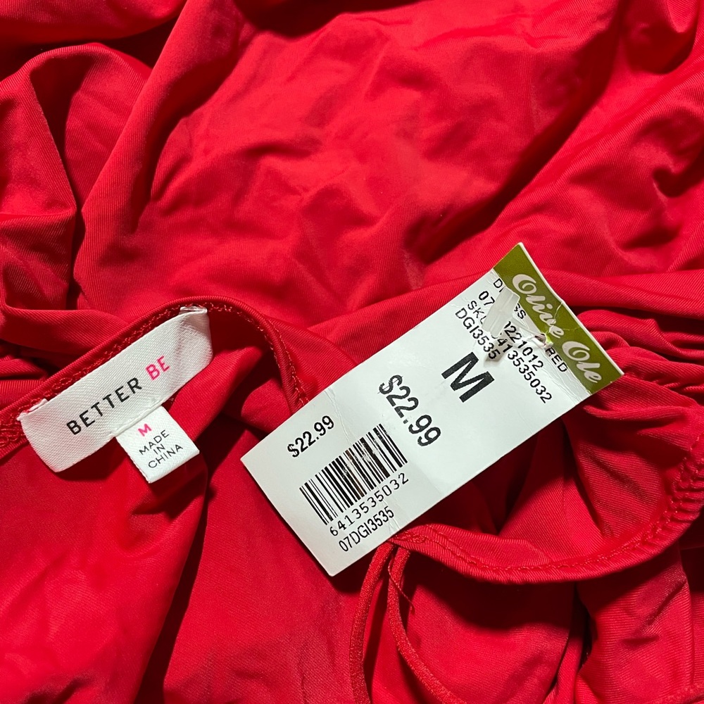 Red Dress - Picture 3 of 5